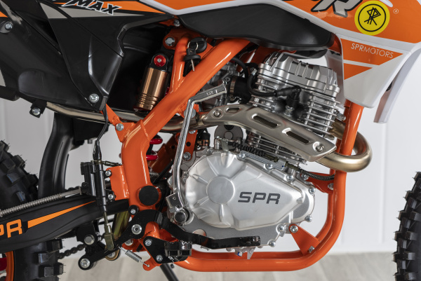 Эндуро мотоцикл SPRMOTORS CROSSROAD-3 MAX NEW FH250-Y1 Оранжево-белый