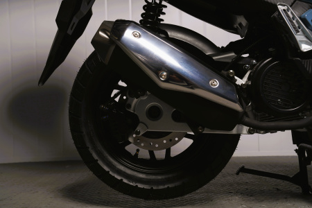 Максискутер SPRMOTORS ADV MAX серый T4-50L (с кофром)