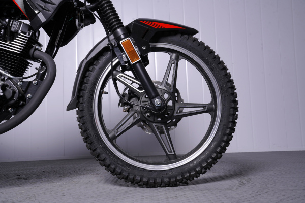 Мотоцикл дорожный SPRMOTORS FORTE FH250-Y9 чёрный