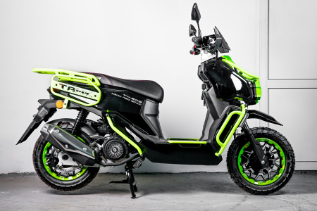 Скутер SPRMOTORS Tank NEW чёрный T8-50E