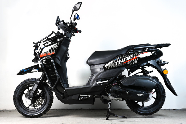 Скутер SPRMOTORS Tank Restyling Чёрный T8-50E