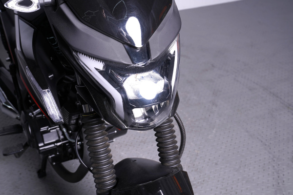 Мотоцикл дорожный SPRMOTORS FORTE FH250-Y9 чёрный